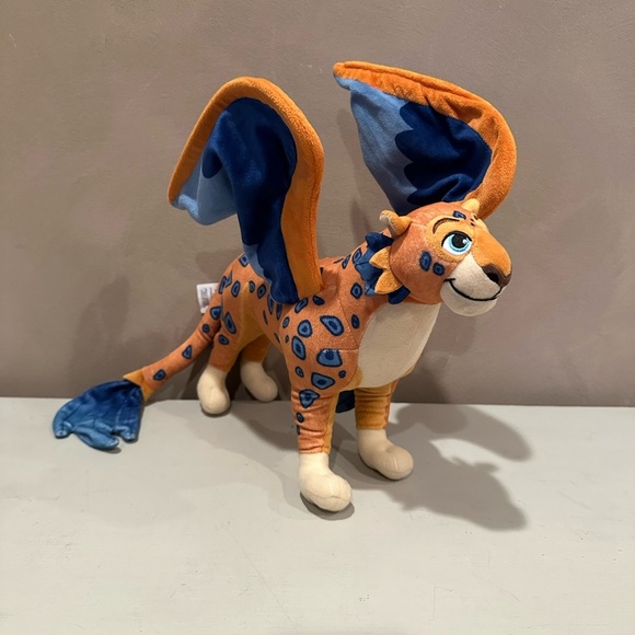 Disney Store ELENA OF AVALOR Skylar Jaquin Plush Winged Flying Jaguar Animal. - Picture 1 of 6